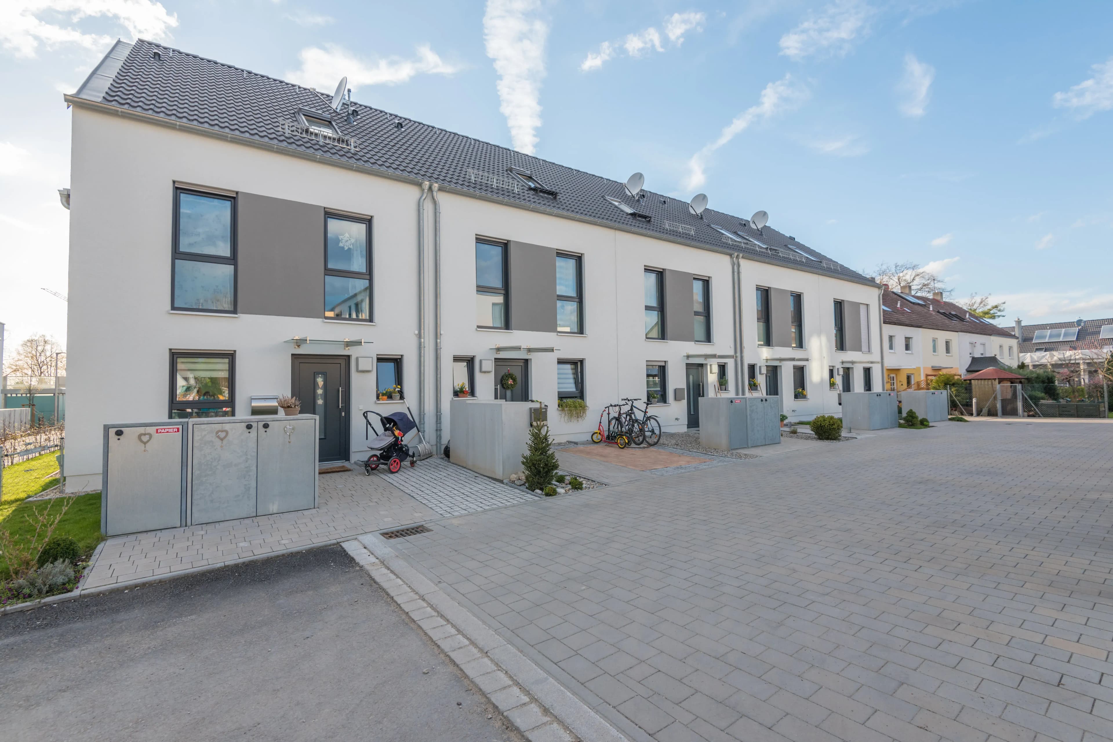 Reihenhaus in Traun – Modernes Wohnen in bester Lage